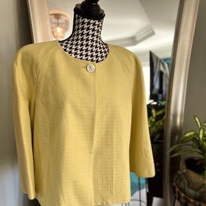 Jones Wear cropped swing, 1-button blazer